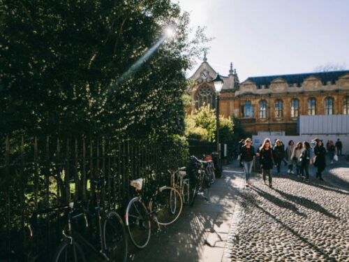 Rankings universitários explicados: U.S. News vs. Time